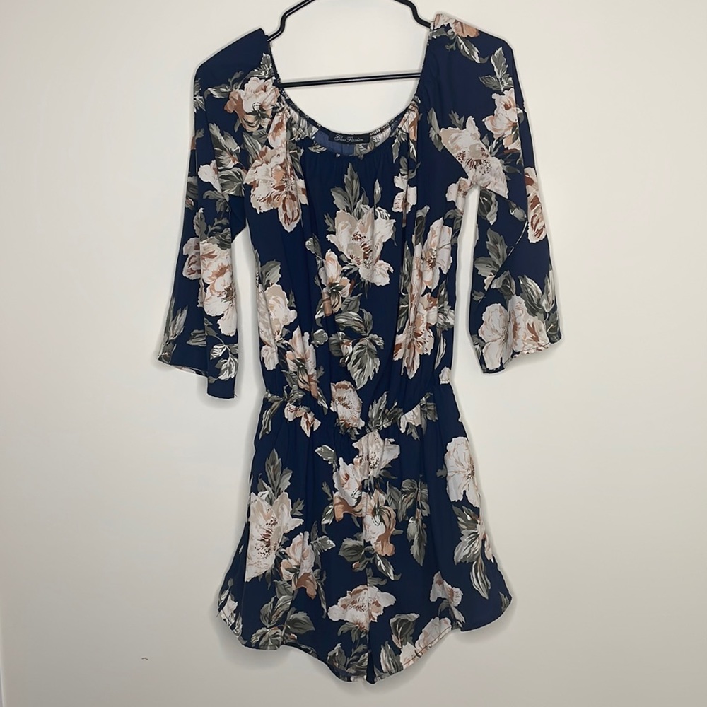 Off shoulder navy floral romper